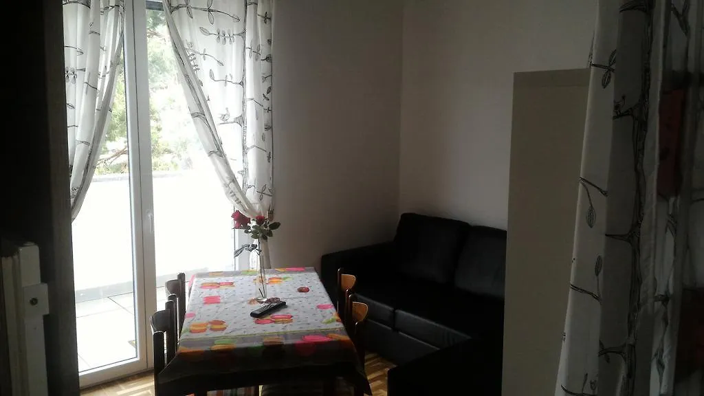 Guest house Affittacamere Valchiavenna - Foresteria Lombarda Con Parcheggio Privato Sul Posto! Apprezzata Gestione Familiare Dal 2012, Qualita-Prezzo Top! 
