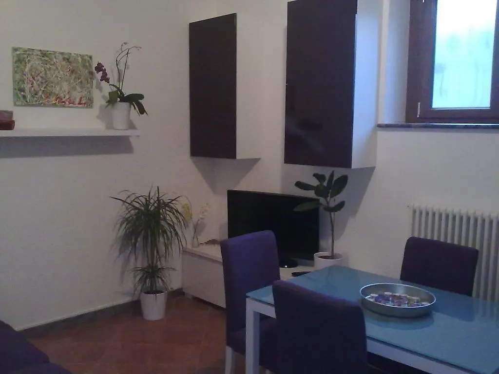 Affittacamere Valchiavenna - Foresteria Lombarda Con Parcheggio Privato Sul Posto! Apprezzata Gestione Familiare Dal 2012, Qualita-Prezzo Top! 