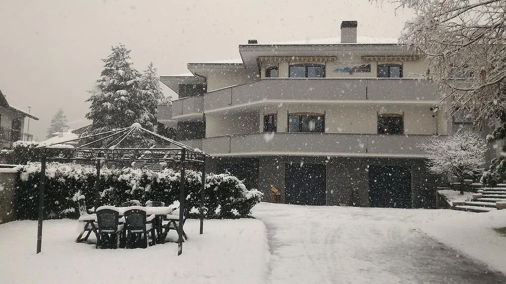 Affittacamere Valchiavenna - Foresteria Lombarda Con Parcheggio Privato Sul Posto! Apprezzata Gestione Familiare Dal 2012, Qualita-Prezzo Top! 