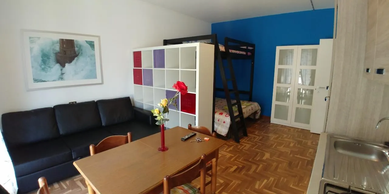 Affittacamere Valchiavenna - Foresteria Lombarda Con Parcheggio Privato Sul Posto! Apprezzata Gestione Familiare Dal 2012, Qualita-Prezzo Top! 