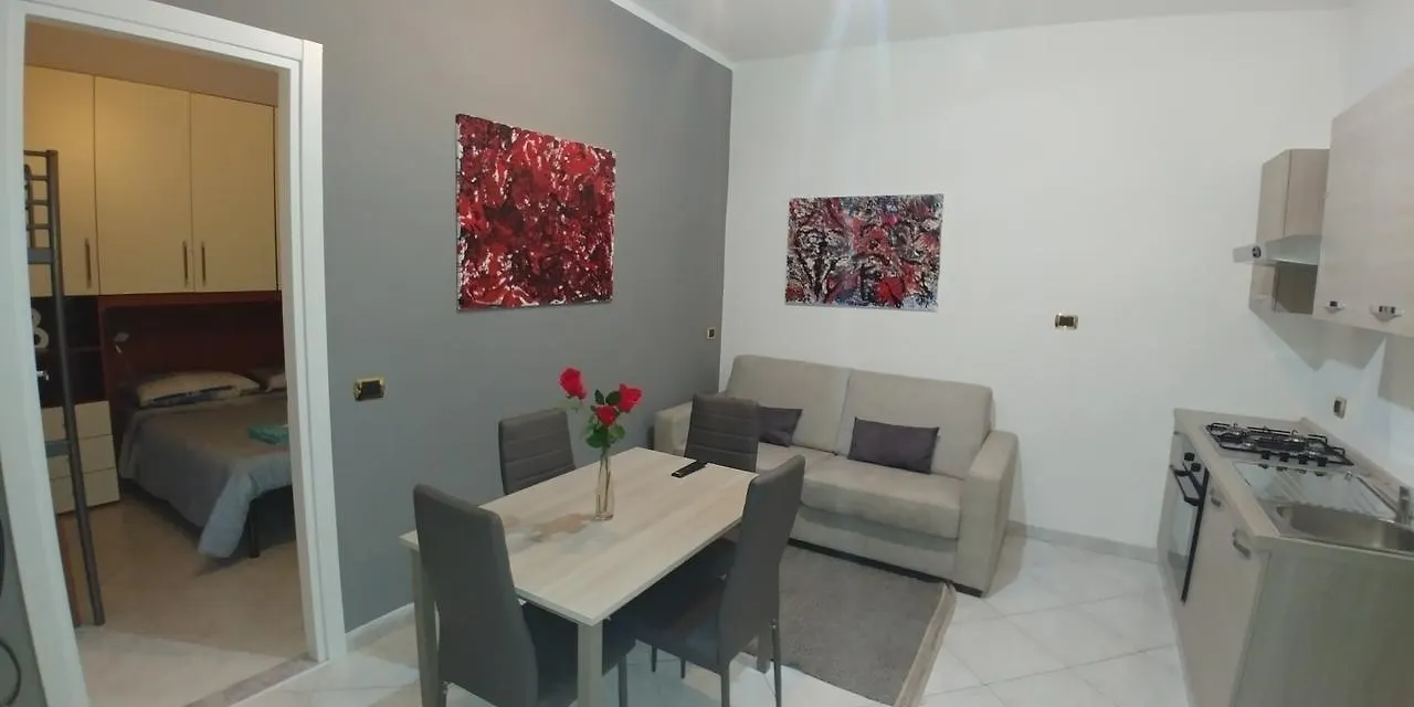 Affittacamere Valchiavenna - Foresteria Lombarda Con Parcheggio Privato Sul Posto! Apprezzata Gestione Familiare Dal 2012, Qualita-Prezzo Top! 