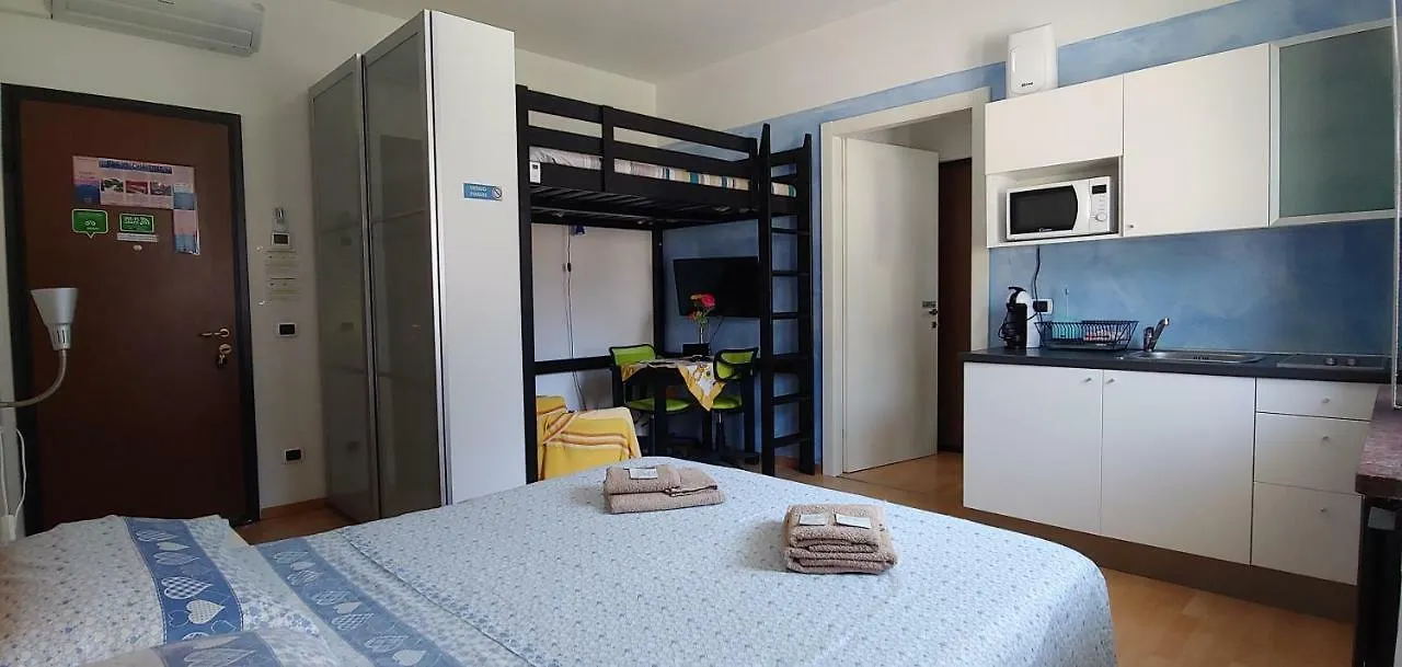 Guest house Affittacamere Valchiavenna - Foresteria Lombarda Con Parcheggio Privato Sul Posto! Apprezzata Gestione Familiare Dal 2012, Qualita-Prezzo Top! 