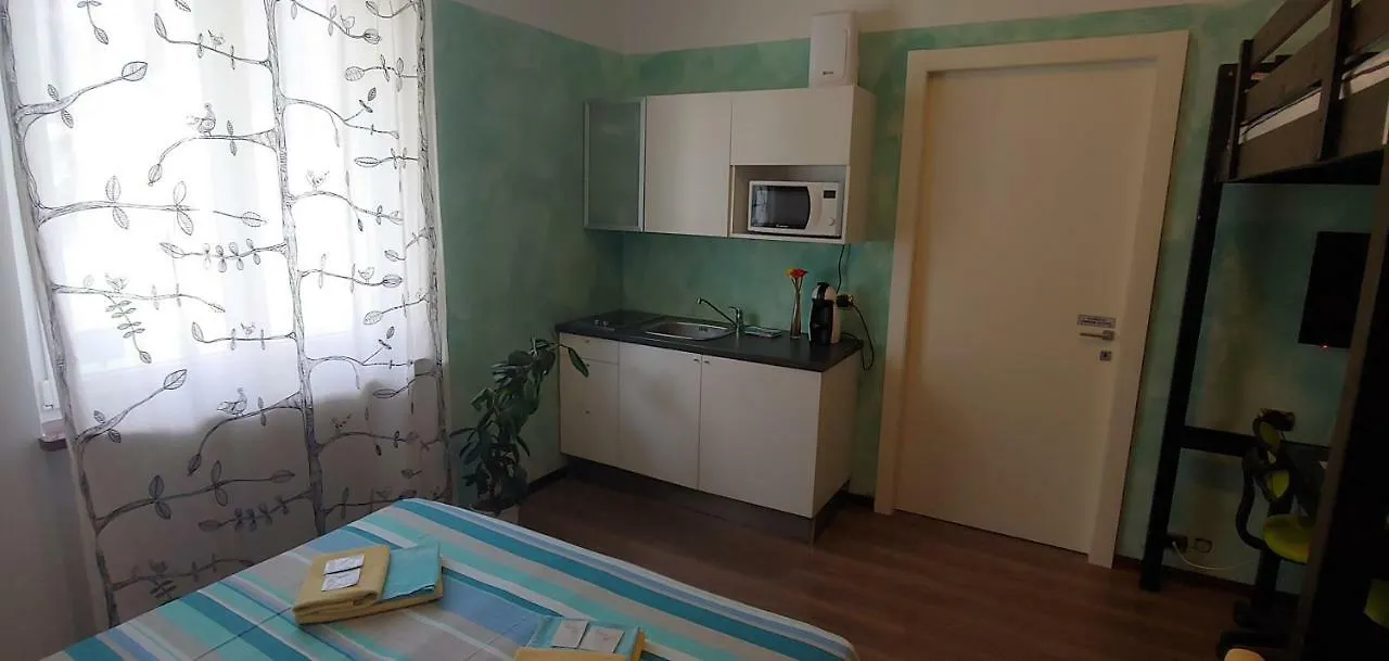 Guest house Affittacamere Valchiavenna - Foresteria Lombarda Con Parcheggio Privato Sul Posto! Apprezzata Gestione Familiare Dal 2012, Qualita-Prezzo Top! 
