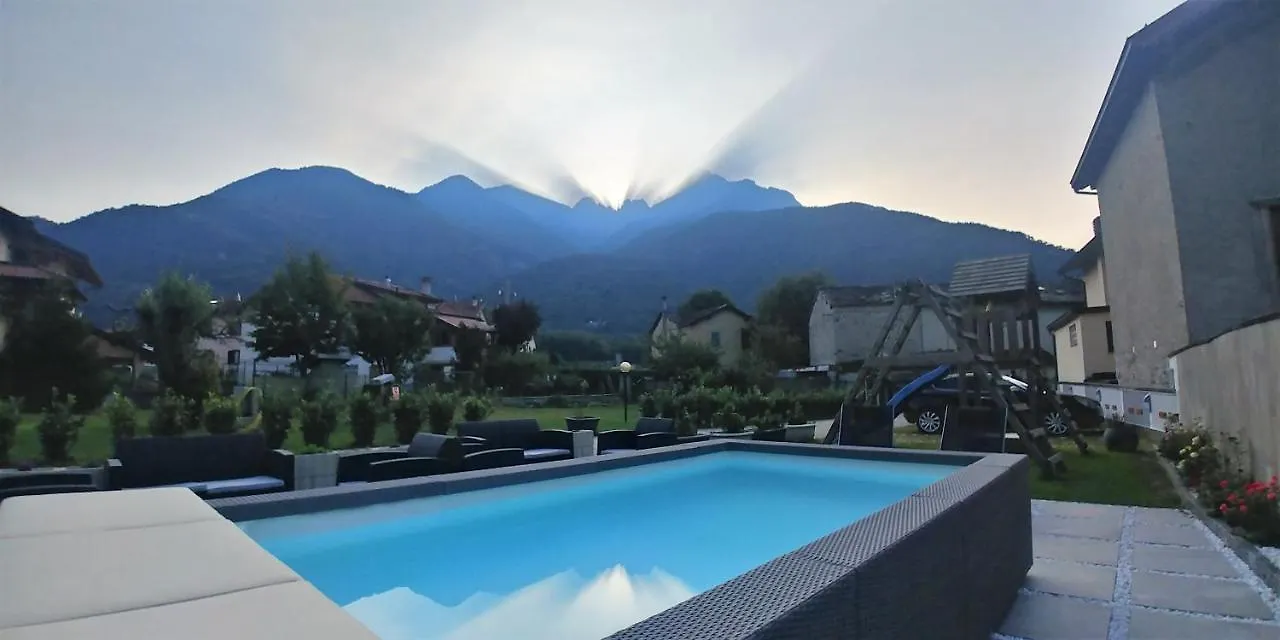 VALCHIAVENNA - B&B - Affittacamere - Guest House - Appartamenti - Case Vacanze - Home Holiday 0*, Chiavenna